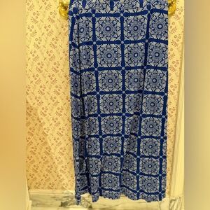 SweetSalt cobalt blue white flowerpattern bohemian size Large L maxi skirt.